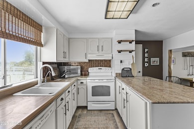 3130 E 15th Ave, Apache Junction, AZ 85119 - photo 4