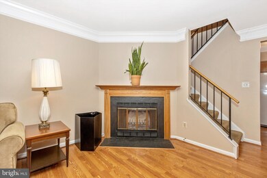 20154 Locustdale Dr, Germantown, MD 20876 - photo 4