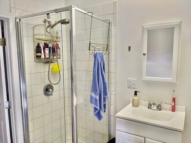 1 Willow Terrace unit 3, Newton Center, MA 02459 - photo 5