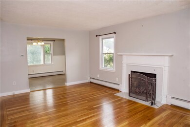 1 Richardson Dr, Johnston, RI 02919 - photo 4