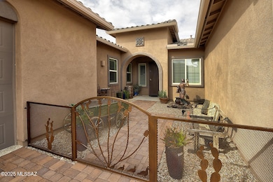 782 S Castar Dr, Tucson, AZ 85745 - photo 2