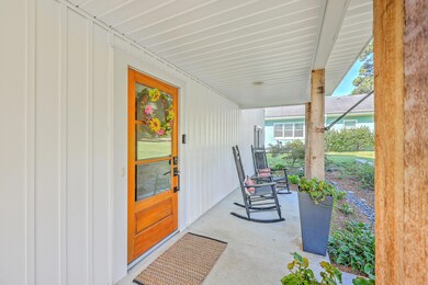 1223 Delano St, Manning, SC 29102 - photo 5