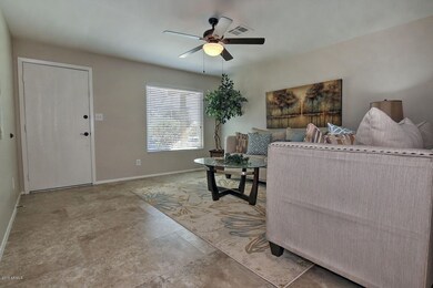 11432 S Bannock St Phoenix AZ-large-004-