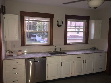 120 Winthrop St unit 2, Framingham, MA 01702 - photo 2