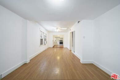 1046 S Fedora St, Los Angeles, CA 90006 - photo 5