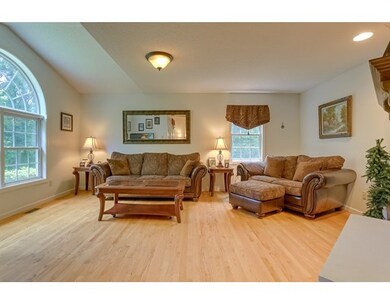 47 Babcock Tavern Rd, Ware, MA 01082 - photo 3