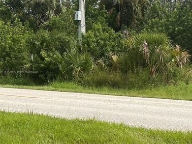 18049 Edgewater Dr, Point Charlotte, FL 33948 - photo 2