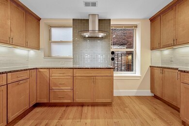 67 Broad St unit 3, Boston, MA 02109 - photo 7