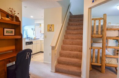 84 Harrison Ln unit J-304, Ludlow, VT 05149 - photo 5