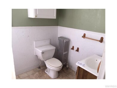 46 Felton St, North Tonawanda, NY 14120 - photo 4