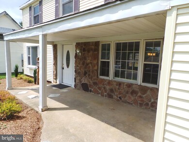 28 Plumtree Ln, Willingboro, NJ 08046 - photo 5