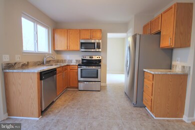 35455 Wilderness Shores Way, Locust Grove, VA 22508 - photo 2