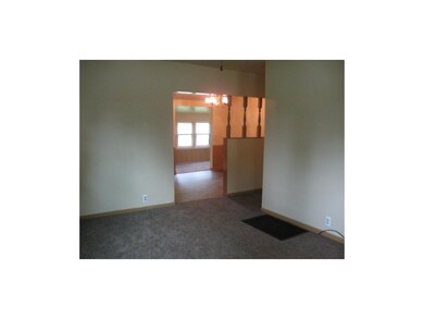 OPEN AND LIGHT FLOOR PLAN