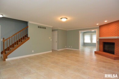 5205 N Rothmere Dr, Peoria, IL 61615 - photo 6