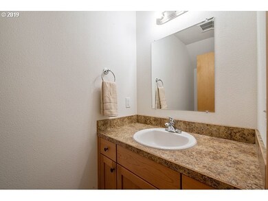 434 N Bridge, Lafayette, OR 97127 - photo 4