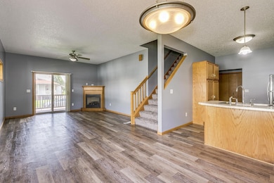 8657 Tessman Cir N, Brooklyn Park, MN 55445 - photo 7