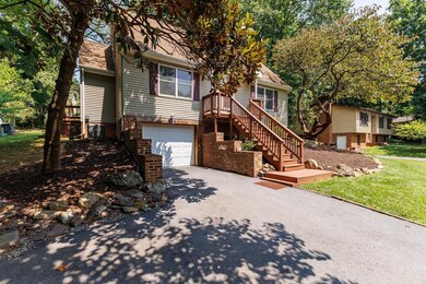 974 Carriage Dr, Harrisonburg, VA 22801 - photo 3