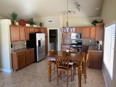 Kitchen (1)
