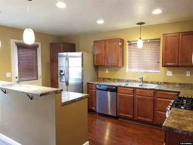 8915 Silverkist Dr, Reno, NV 89506 - photo 2