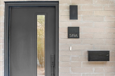 519 Warnock Ave S unit A, Salt Lake City, UT 84106 - photo 2