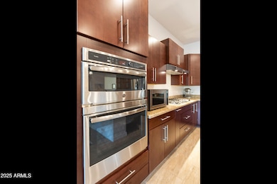 Wall Oven & convection / microwave