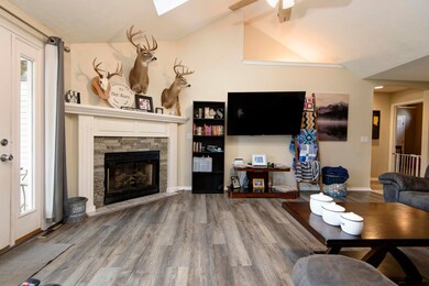 889 S Hickory Ln, Nixa, MO 65714 - photo 7