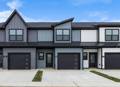 102 Jonathan Wade Cir, Clarksville, TN 37043 - photo 3