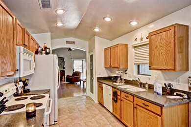 10232 E Knowles Ave, Mesa, AZ 85209 - photo 7