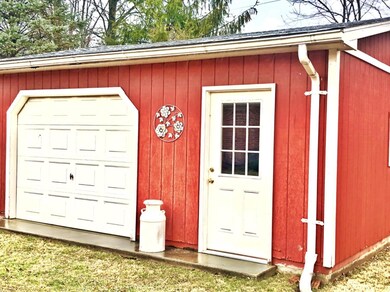 520 Clearview Ln, Versailles, IN 47042 - photo 6