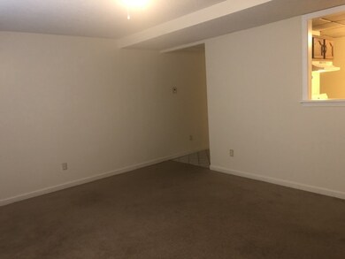 28 Rapalus St unit E, Springfield, MA 01151 - photo 7