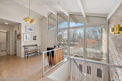 596 Rudgate Rd, Bloomfield Hills, MI 48304 - photo 4