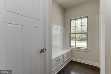 5943 Amin Ct, Sykesville, MD 21784 - photo 7