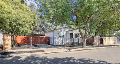 312 Florence St, Stockton, CA 95205 - photo 2