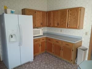 518E2ndKitchen3.jpg