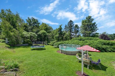 369 Upper Powderly St, Carbondale, PA 18407 - photo 4