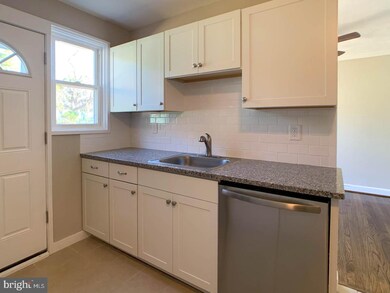 1567 Parklane Rd, Swarthmore, PA 19081 - photo 5