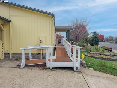 210 NW Timothy Ave, Winston, OR 97496 - photo 3