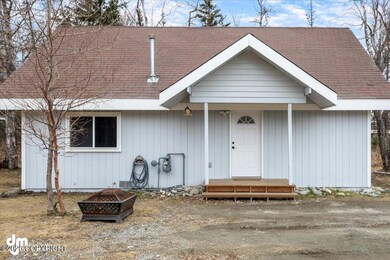 01-FRONT EXTERIOR_NWW_IMG_5