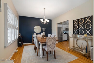 37 Victoria Way, Albany, NY 12209 - photo 6