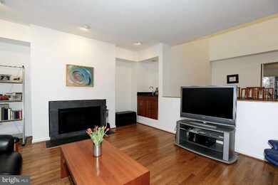 5305 Strathmore Ave, Kensington, MD 20895 - photo 2