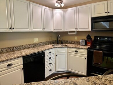 12 Mountain Laurel Ln unit 12, Fitchburg, MA 01420 - photo 5