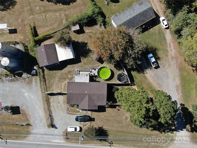 1711 W C St, Kannapolis, NC 28081 - photo 3