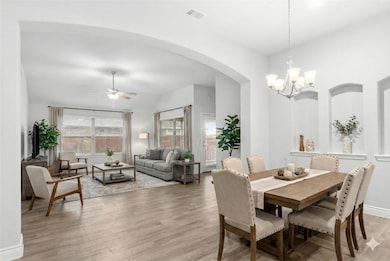 7704 Vista Mejor Dr, Austin, TX 78744 - photo 2