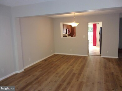 1615 Valencia Way, Reston, VA 20190 - photo 6