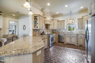 110 Nottinghill Way-11