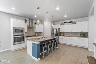 13857 Paseo Alegre Ave, Horizon City, TX 79928 - photo 6