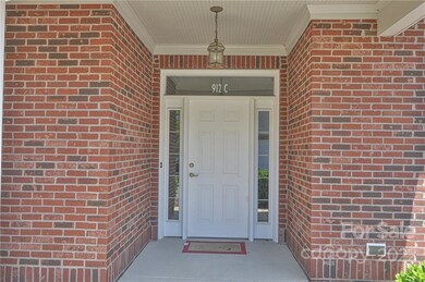 912 Davie Ave unit C, Statesville, NC 28677 - photo 2
