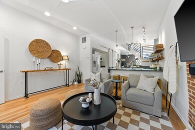 325 E Lanvale St, Baltimore, MD 21202 - photo 5