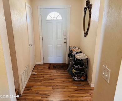 1649 E Shangri-La Dr, Daytona Beach, FL 32119 - photo 3