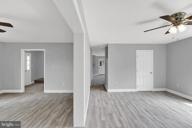 24697 Peterkins Rd, Georgetown, DE 19947 - photo 6